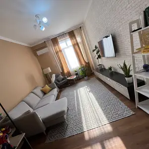 2-комн. квартира, 4 этаж, 61 м², Шохмансур