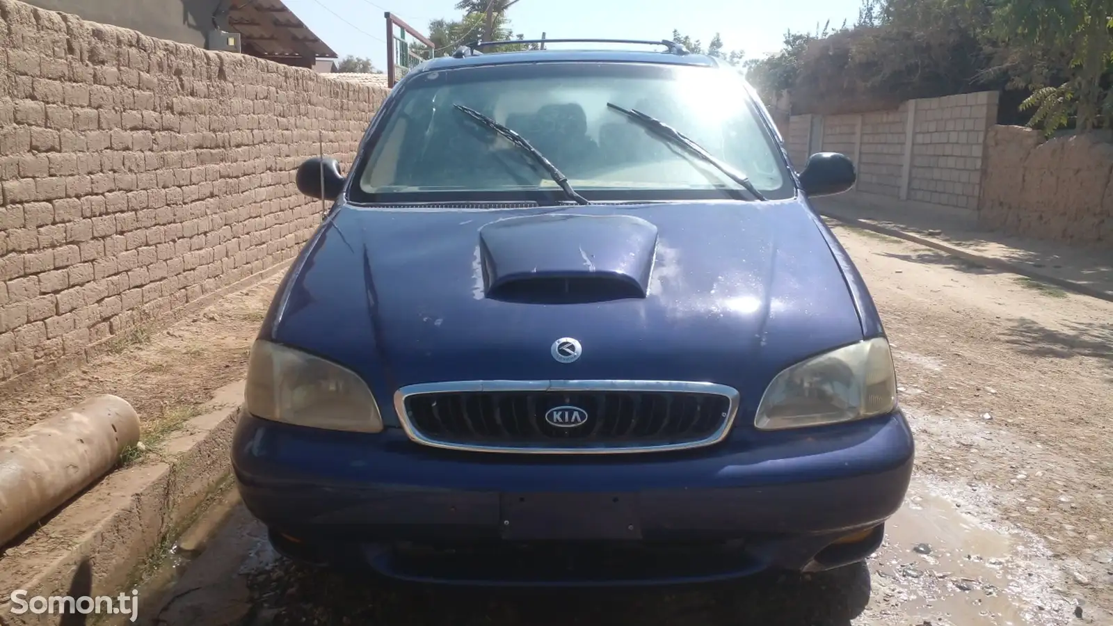 Kia Carnival, 1998-2