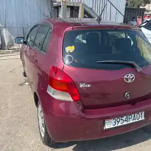 Toyota Vitz, 2010