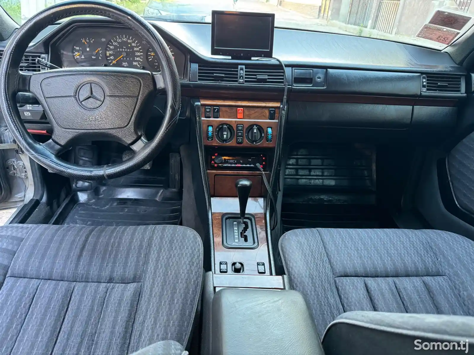Mercedes-Benz W124, 1998-3