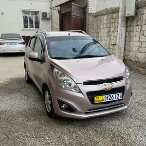 Chevrolet Spark, 2010