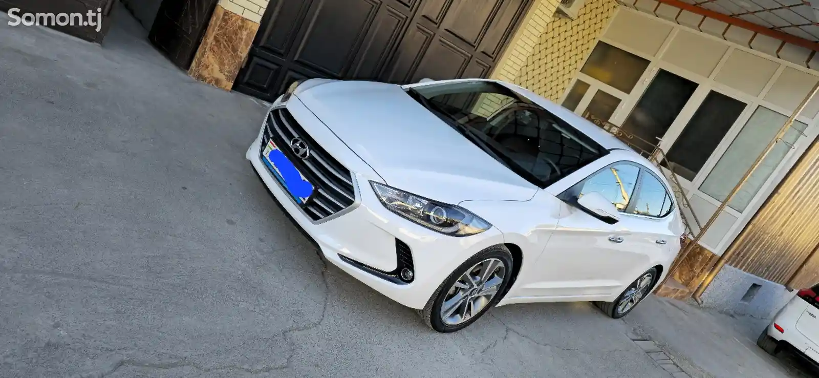 Hyundai Avante, 2015-3