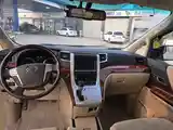 Toyota Alphard, 2014-8