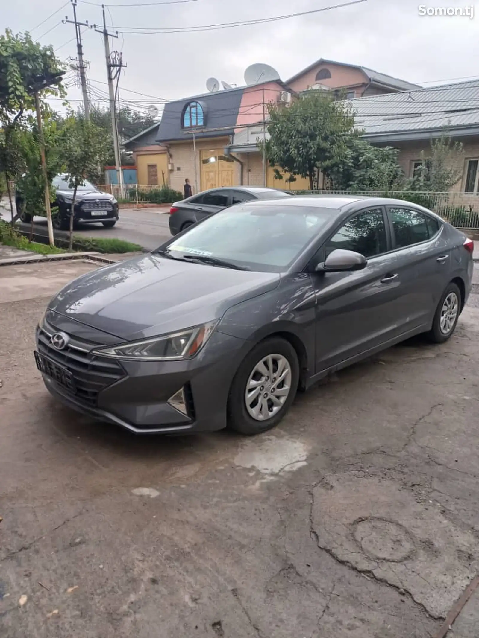 Hyundai Elantra, 2018-1