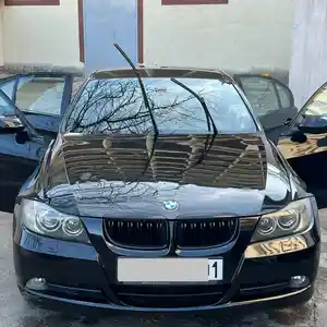 BMW 3 series, 2009