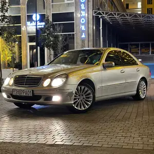 Mercedes-Benz E class, 2004