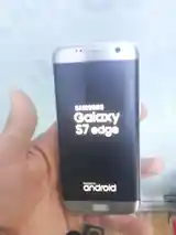 Samsung Galaxy S7 edge-2