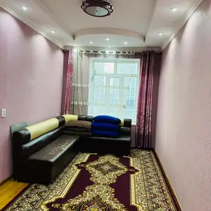 3-комн. квартира, 5 этаж, 80 м², Колхози Россия