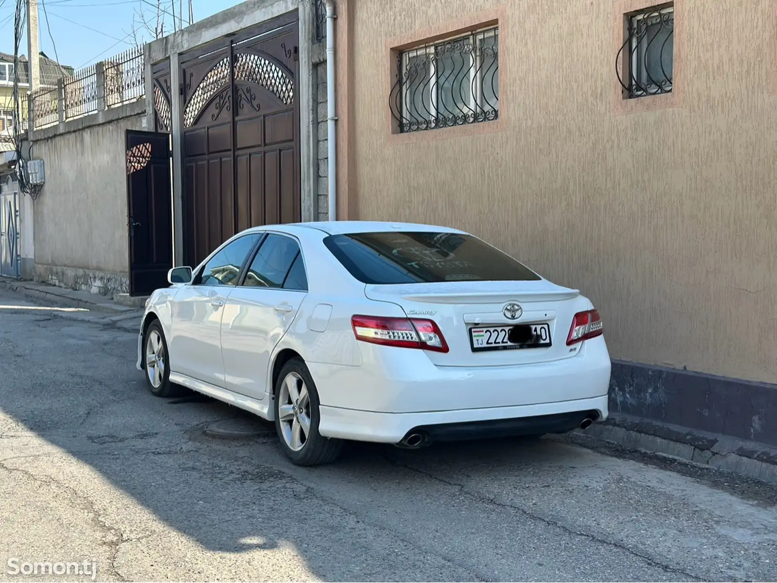 Toyota Camry, 2011-1