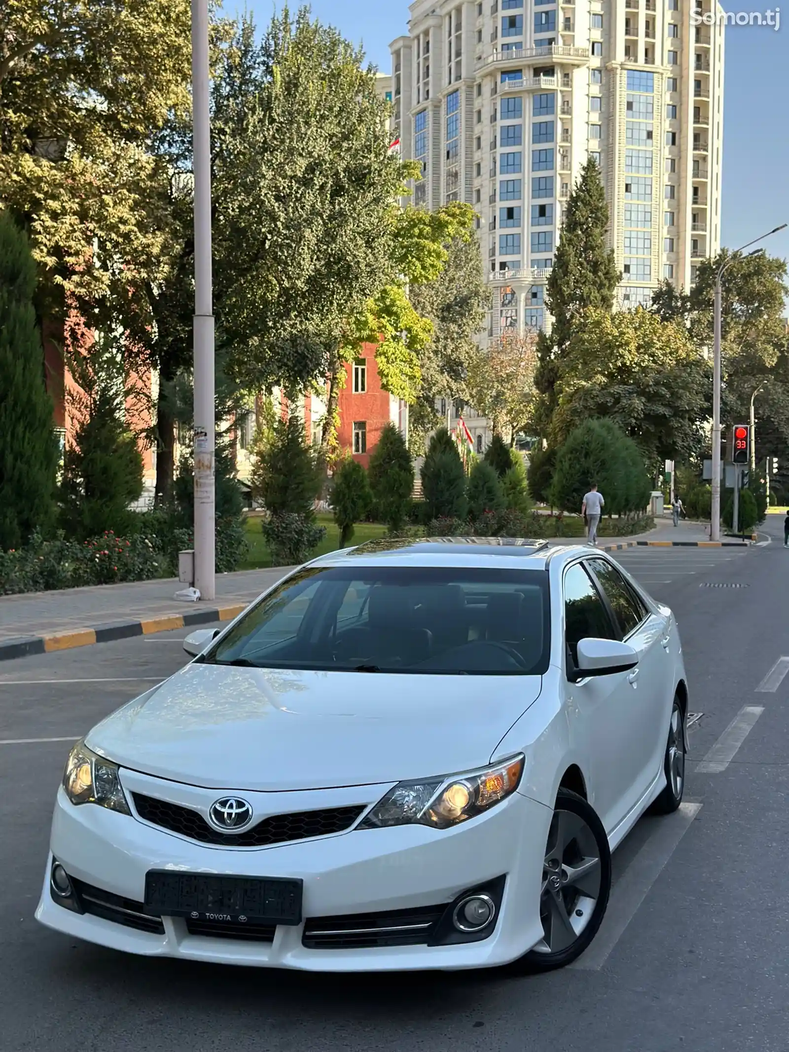 Toyota Camry, 2013-4