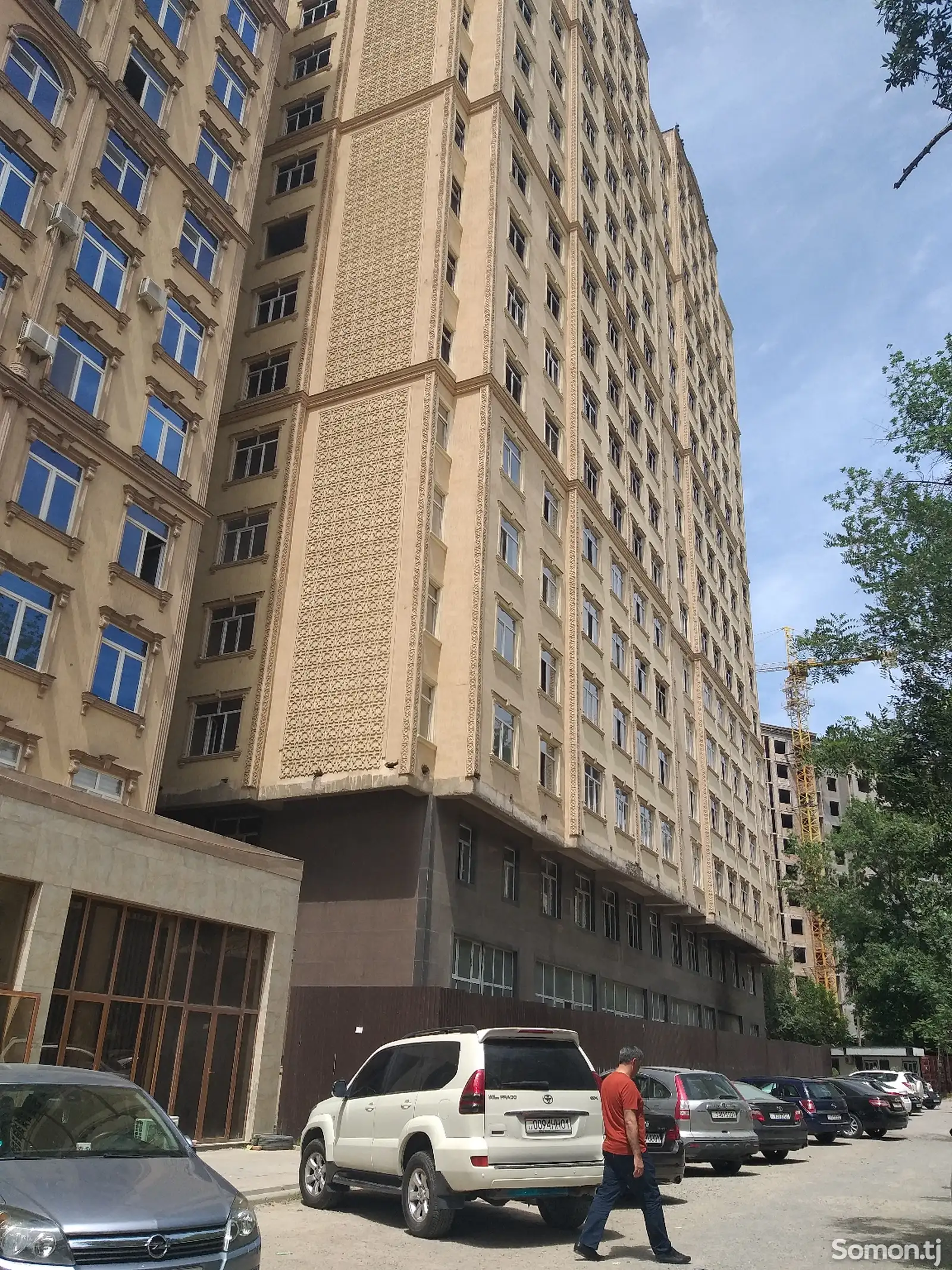 3-комн. квартира, 13 этаж, 107 м², Шохмансур-1