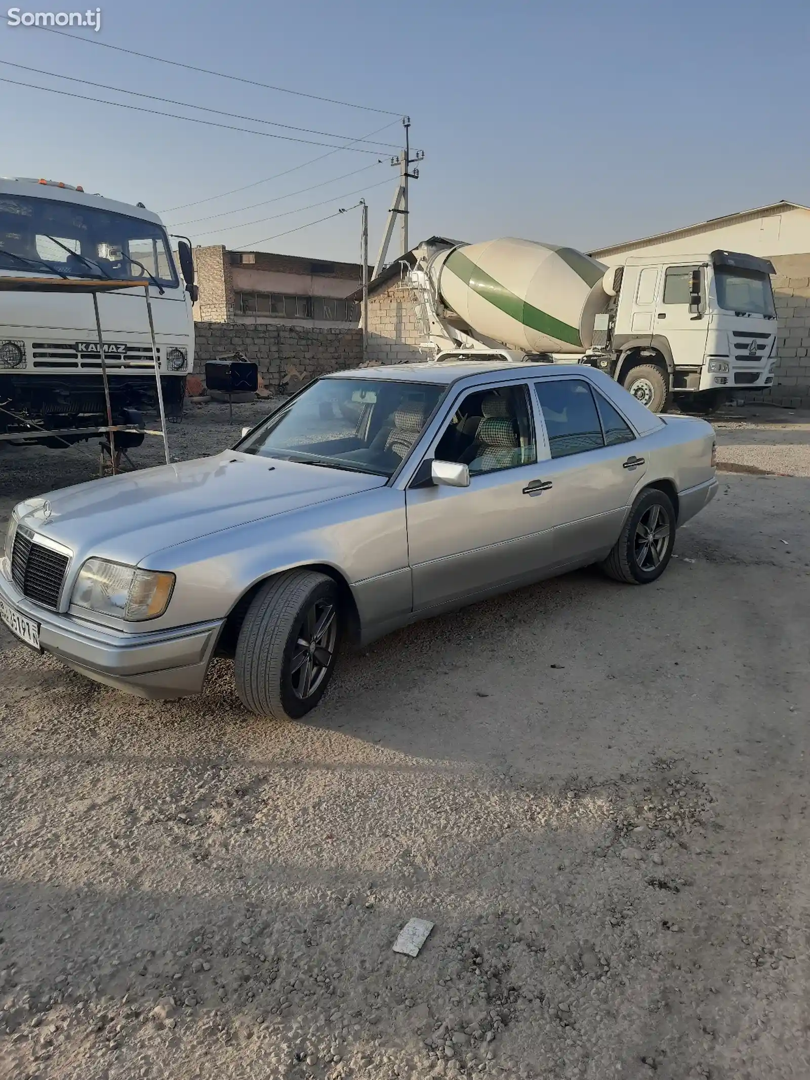 Mercedes-Benz W124, 1993-6