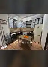 2-комн. квартира, 14 этаж, 50м², напротив парк рудаки-6