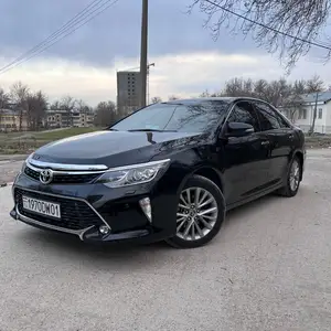 Toyota Camry, 2016