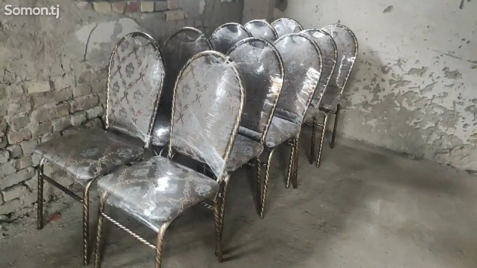 Стол и стулья на заказ-2