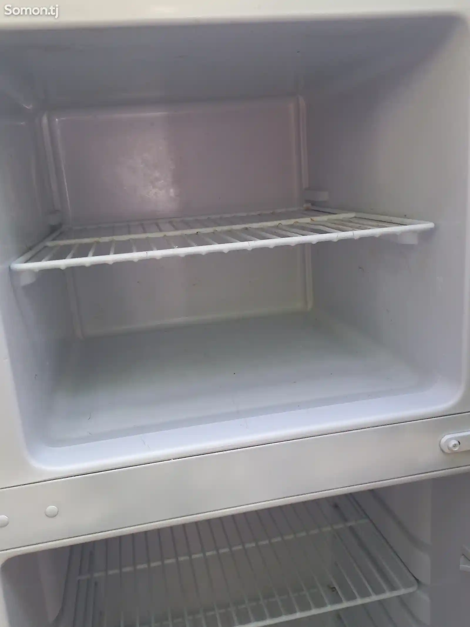 Холодильник AVEST-9