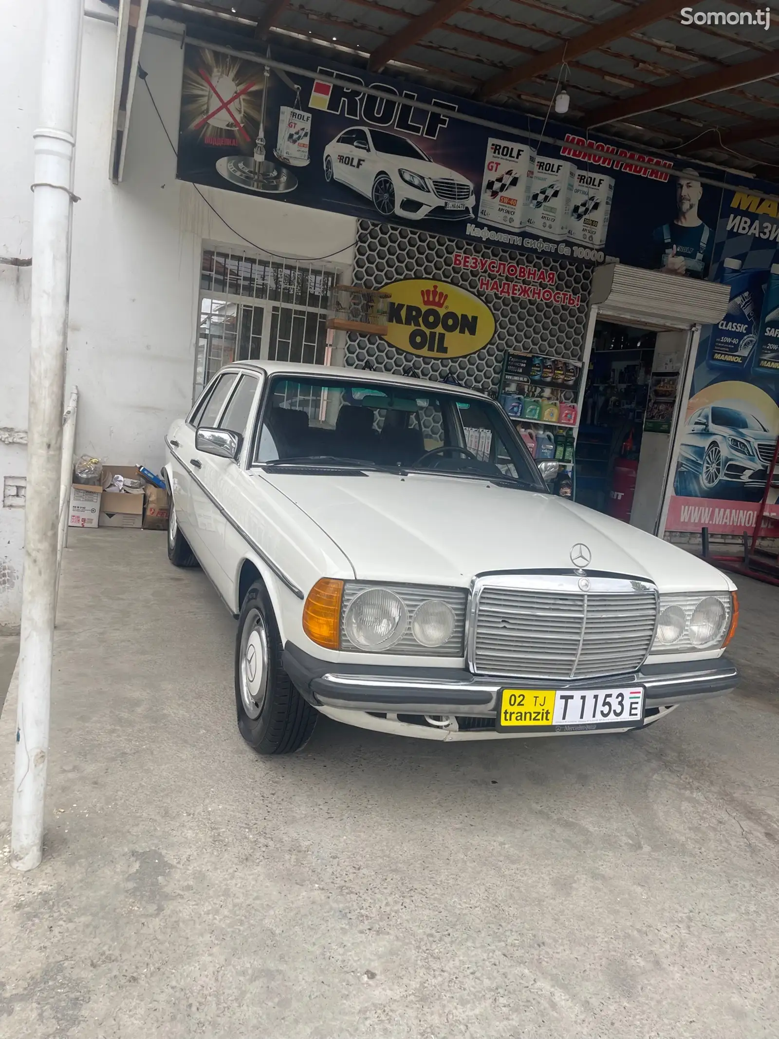 Mercedes-Benz C class, 1981-3