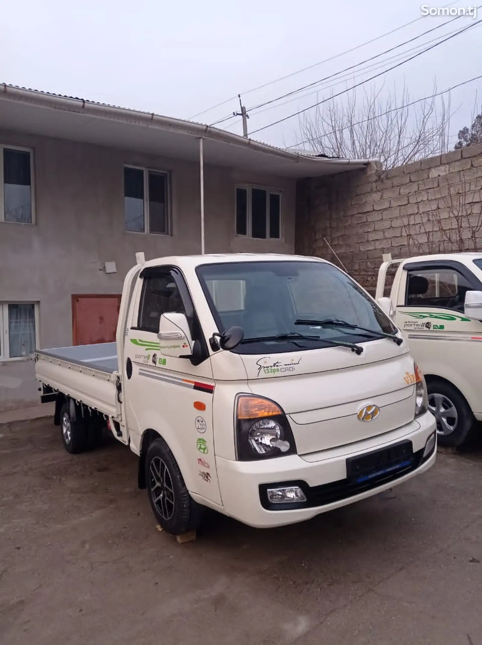 Бортовой автомобиль Hyundai Porter 2, 2014-1