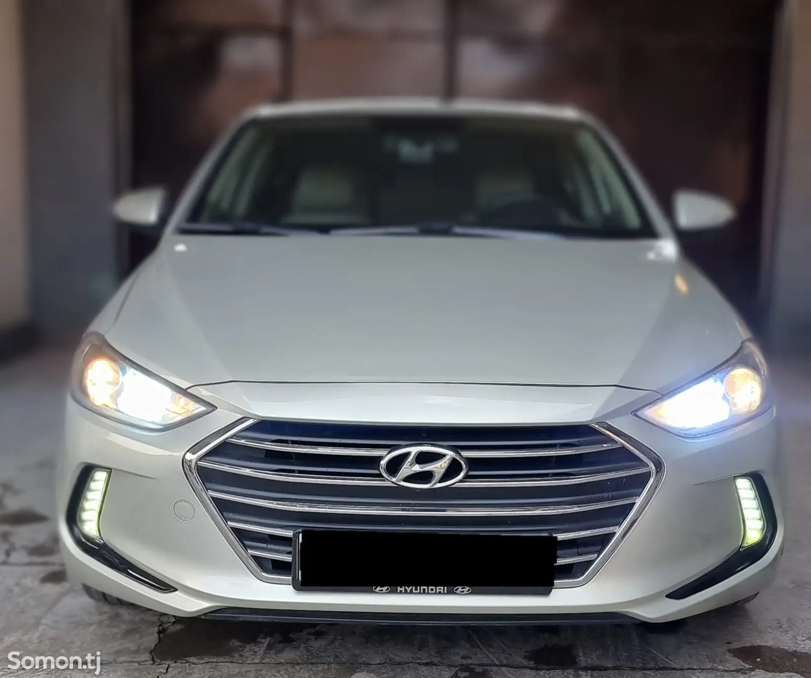 Hyundai Elantra, 2017-1