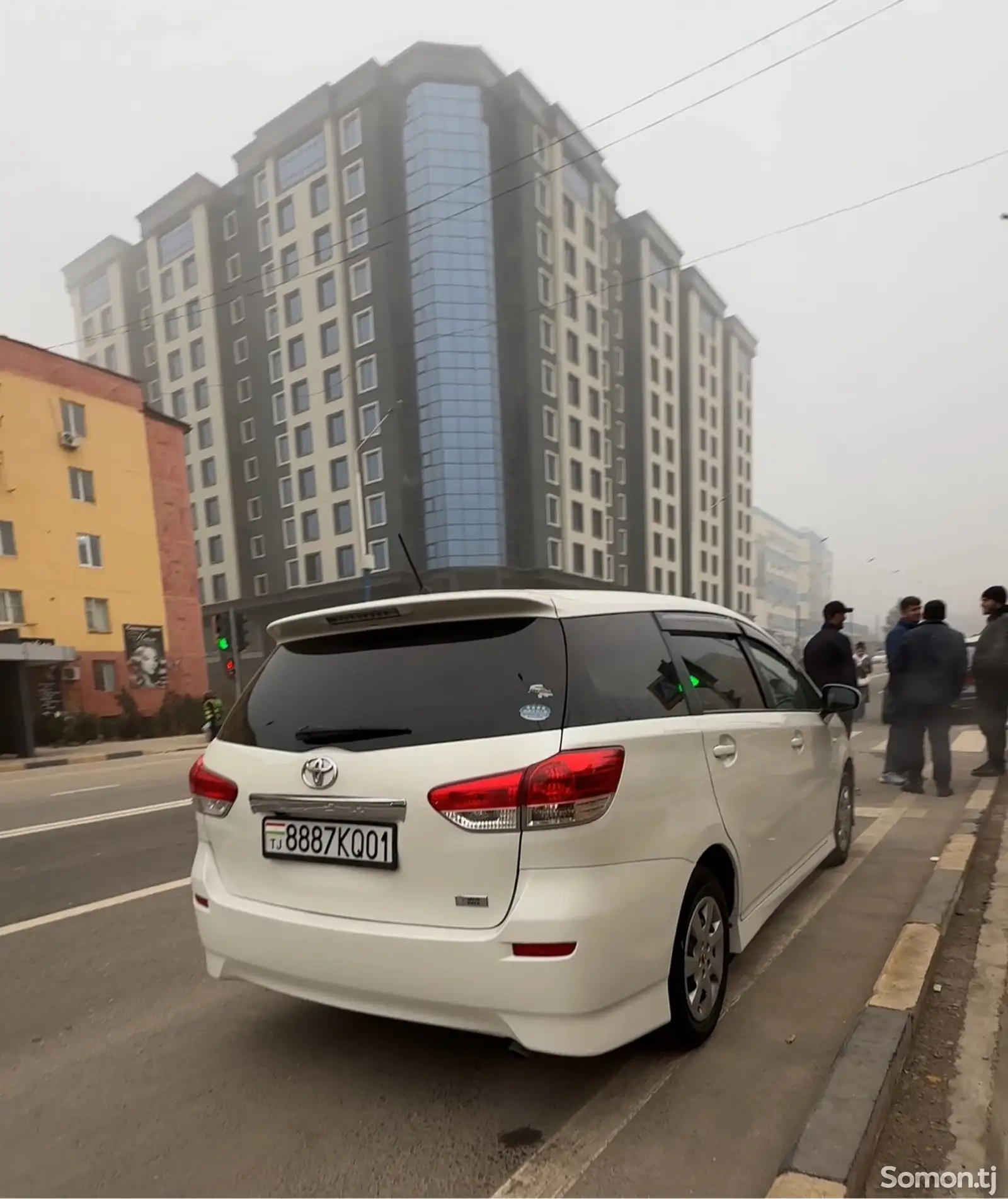 Toyota Wish, 2011-1