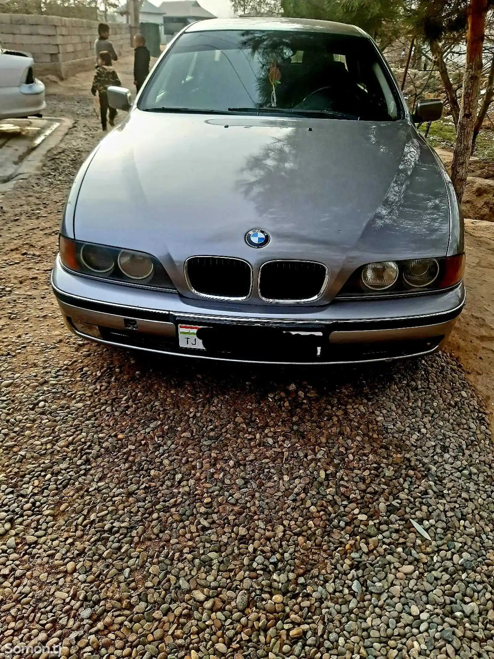 BMW iX, 1996-1