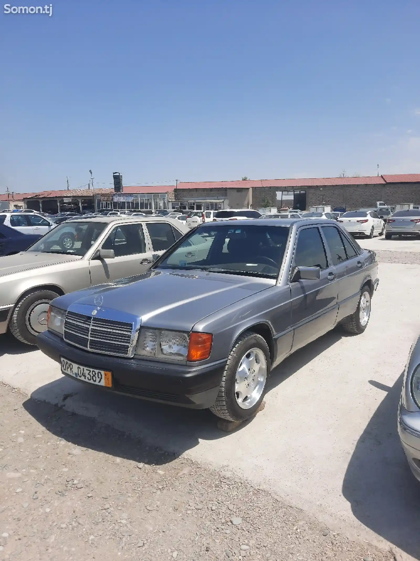 Mercedes-Benz W201, 1990-1