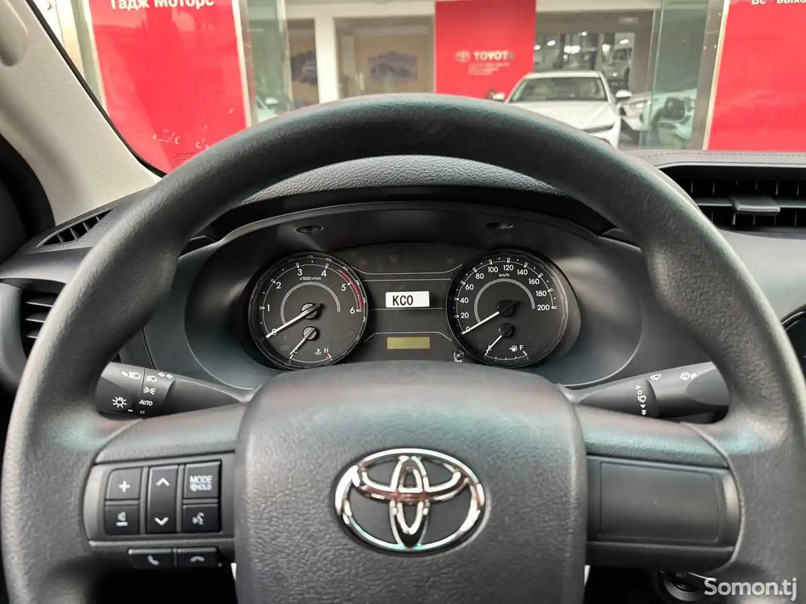 Toyota Hilux, 2023-12