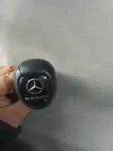 Ручка КПП на Mercedes-Benz-2