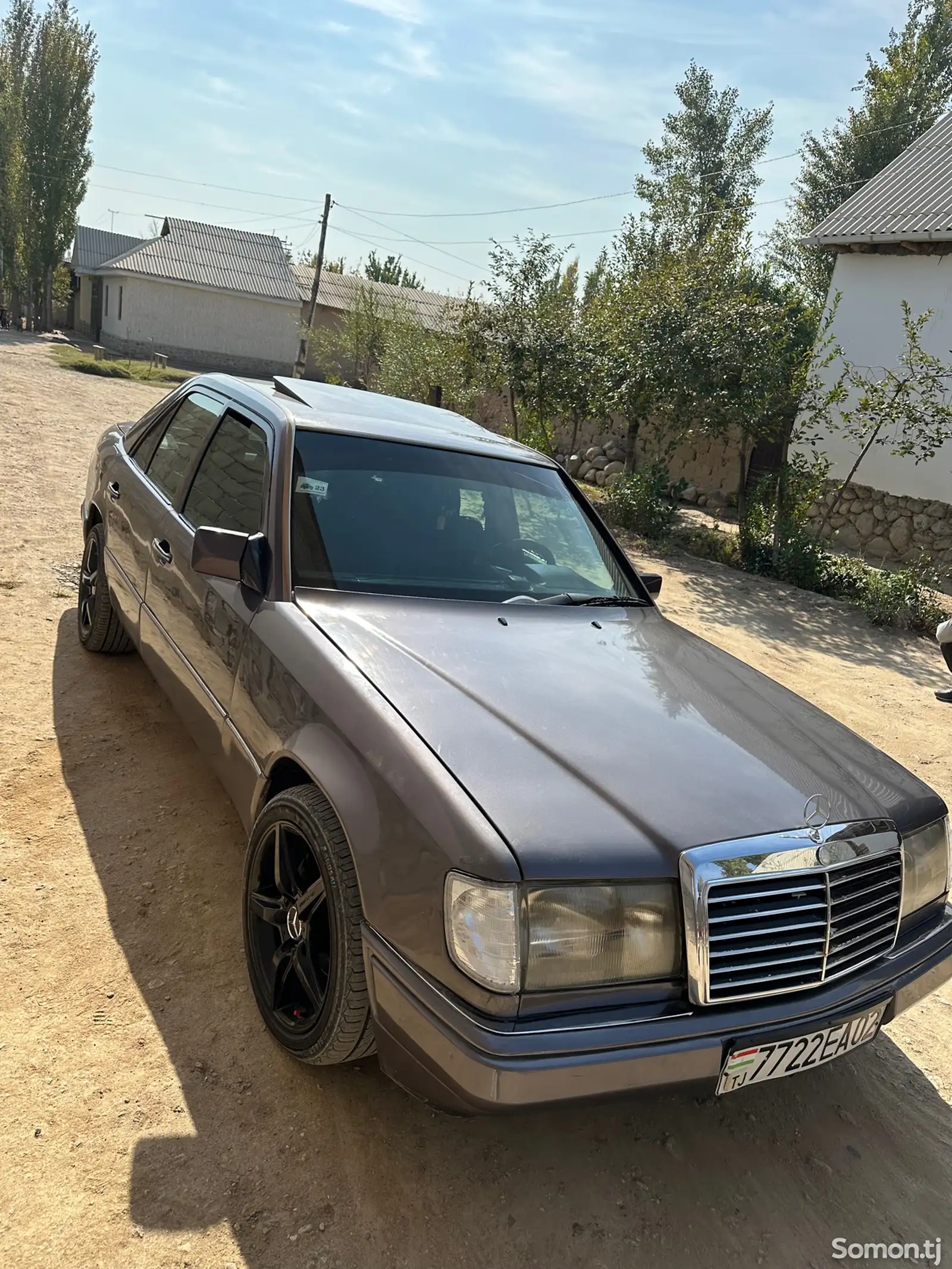 Mercedes-Benz W124, 1992-1