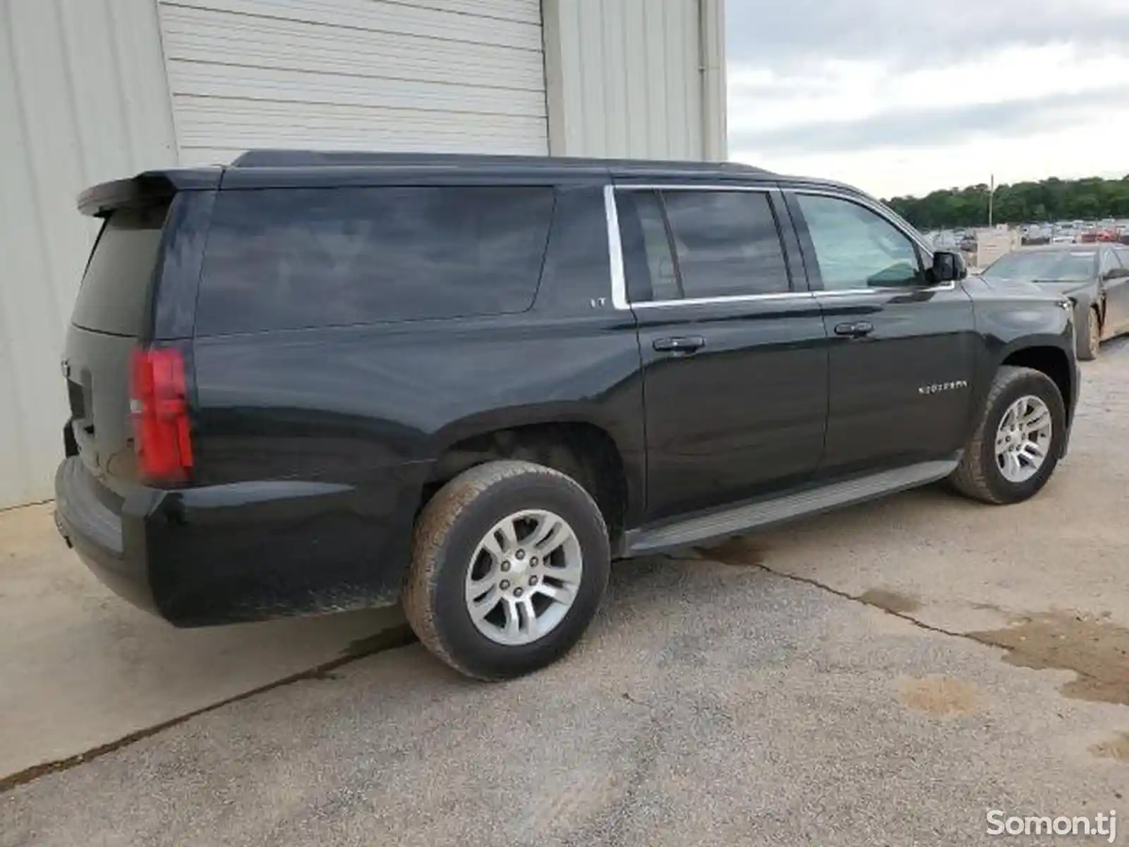 Chevrolet Suburban, 2015-3