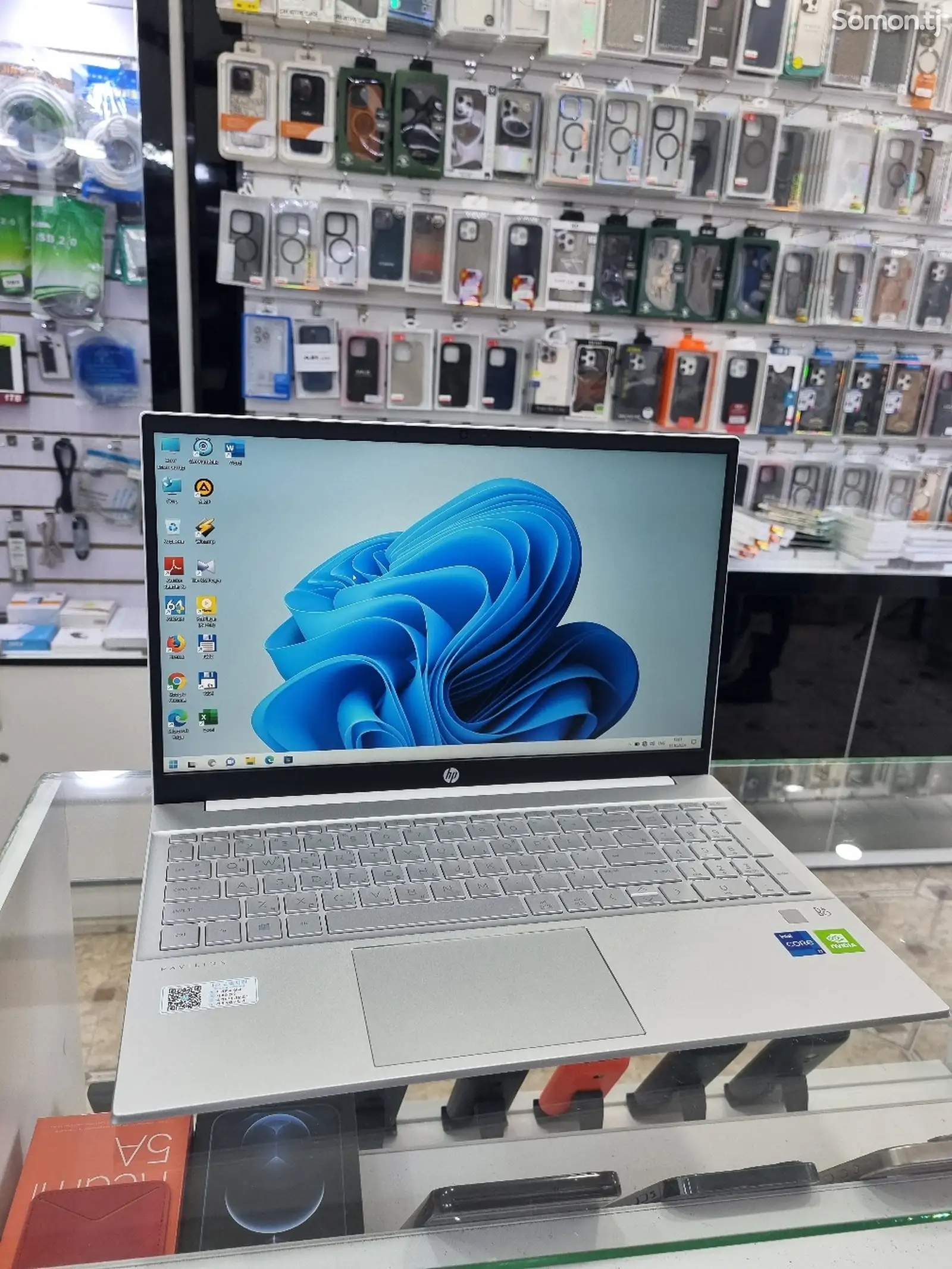 Ноутбук Hp Pavilion Core i7-11 Поколения-1