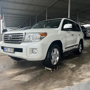 Toyota Land Cruiser, 2015