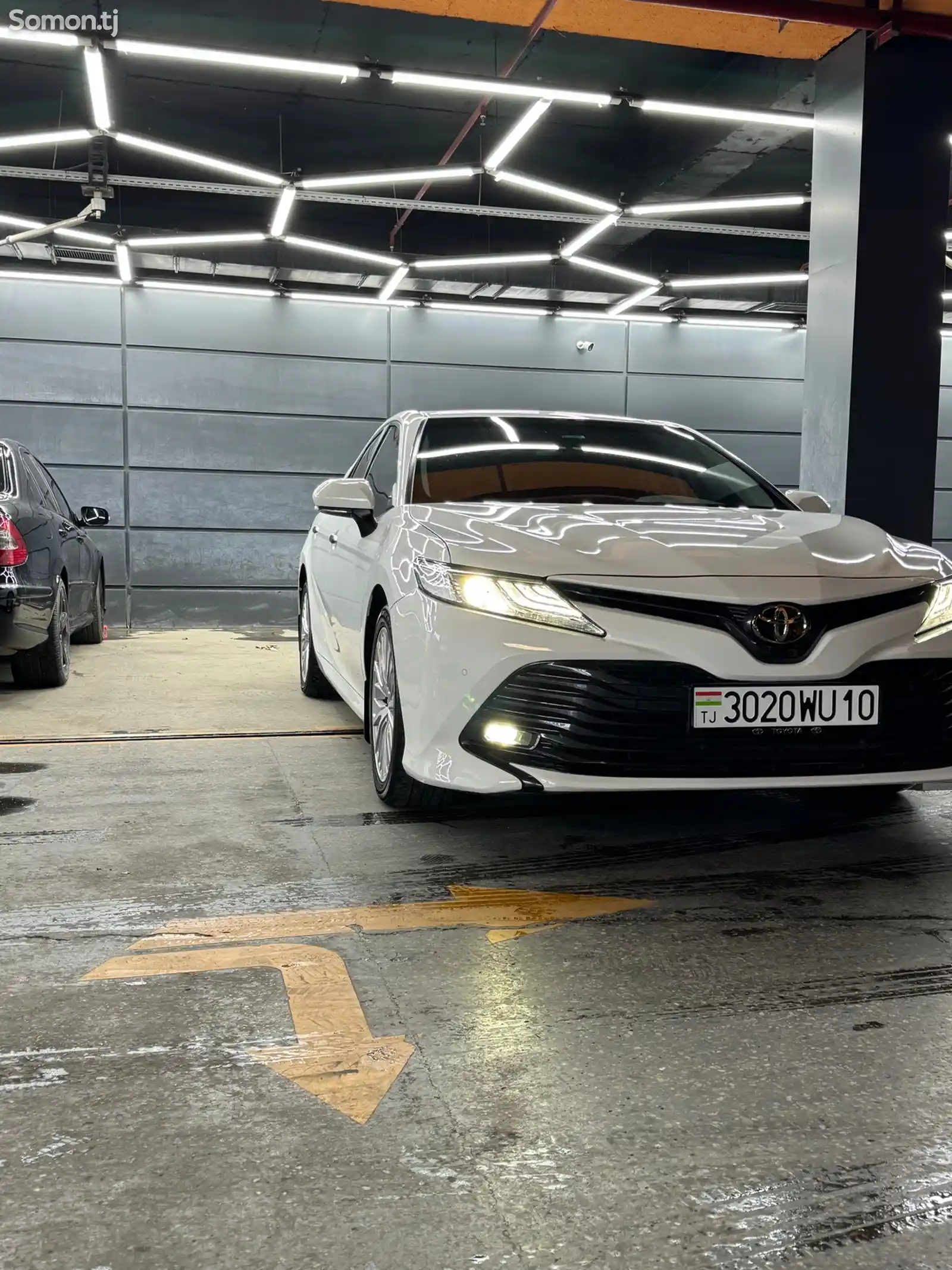 Toyota Camry, 2019-4