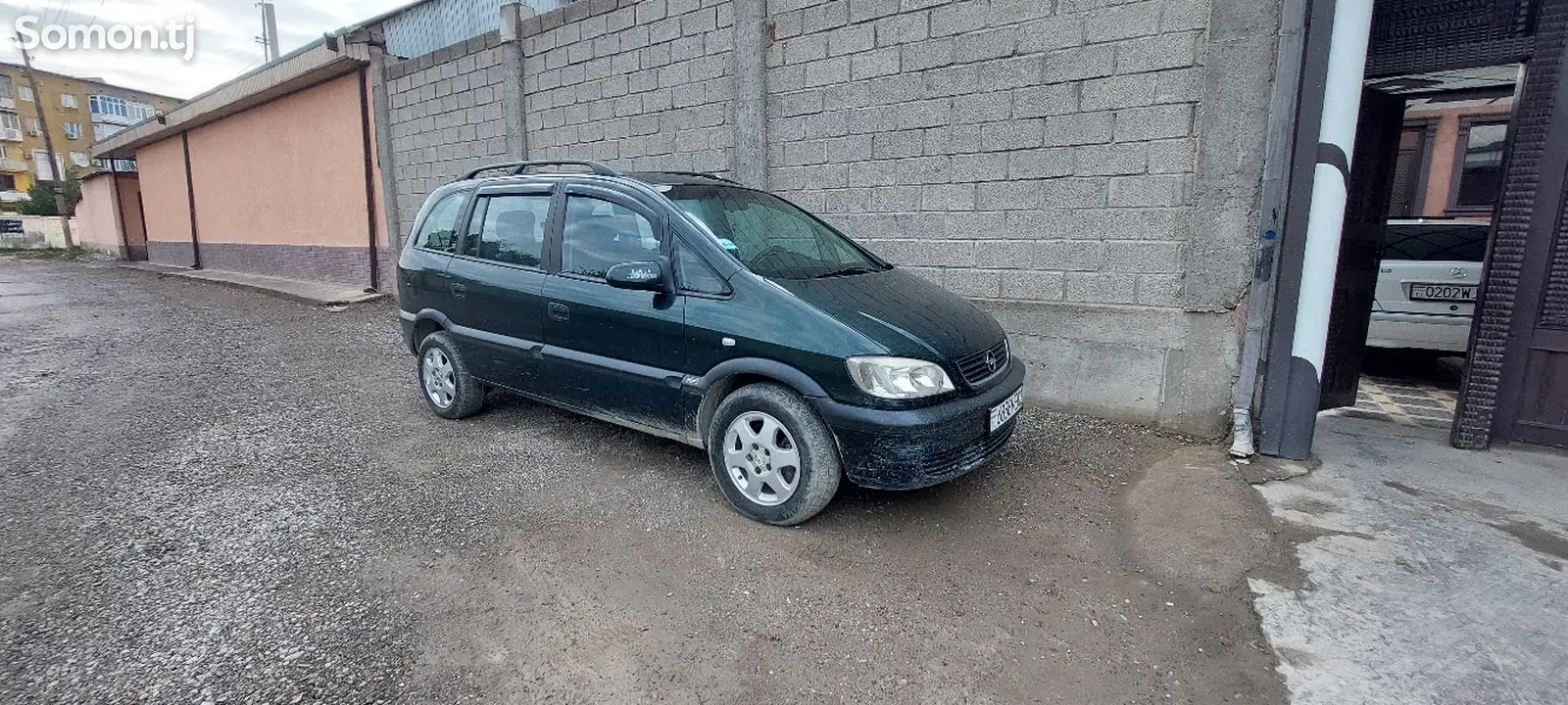 Opel Zafira, 2000-2