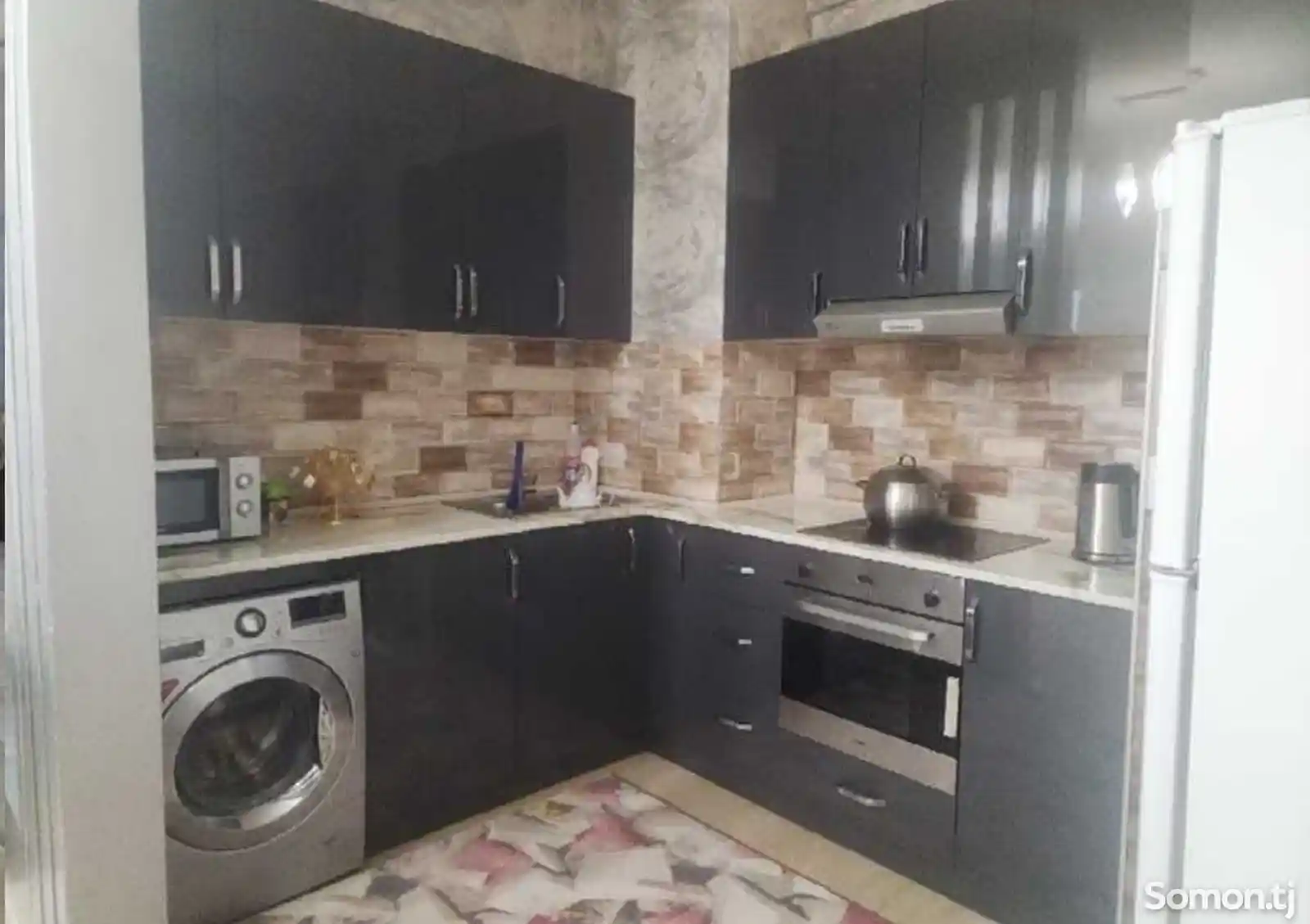 2-комн. квартира, 4 этаж, 60м², Садбарг-3