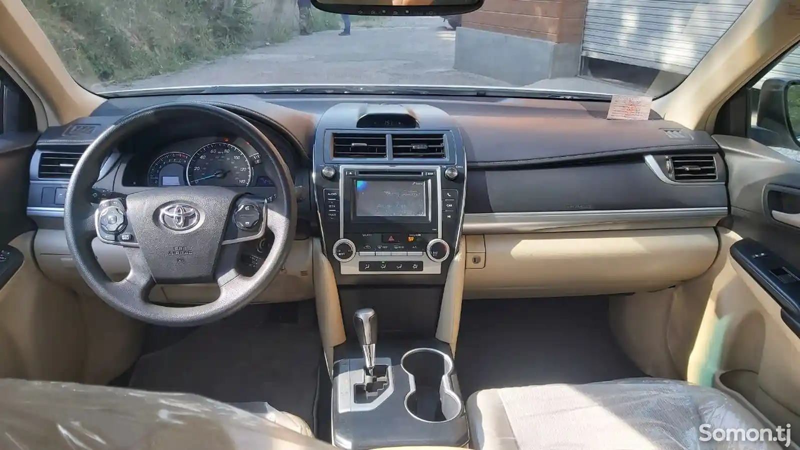 Toyota Camry, 2012-6