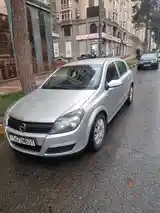 Opel Astra H, 2006-8