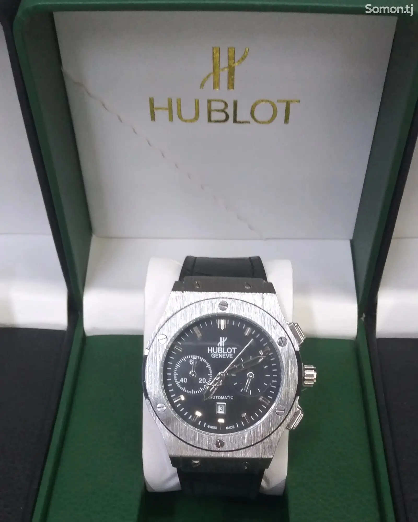 Часы наручные Hublot