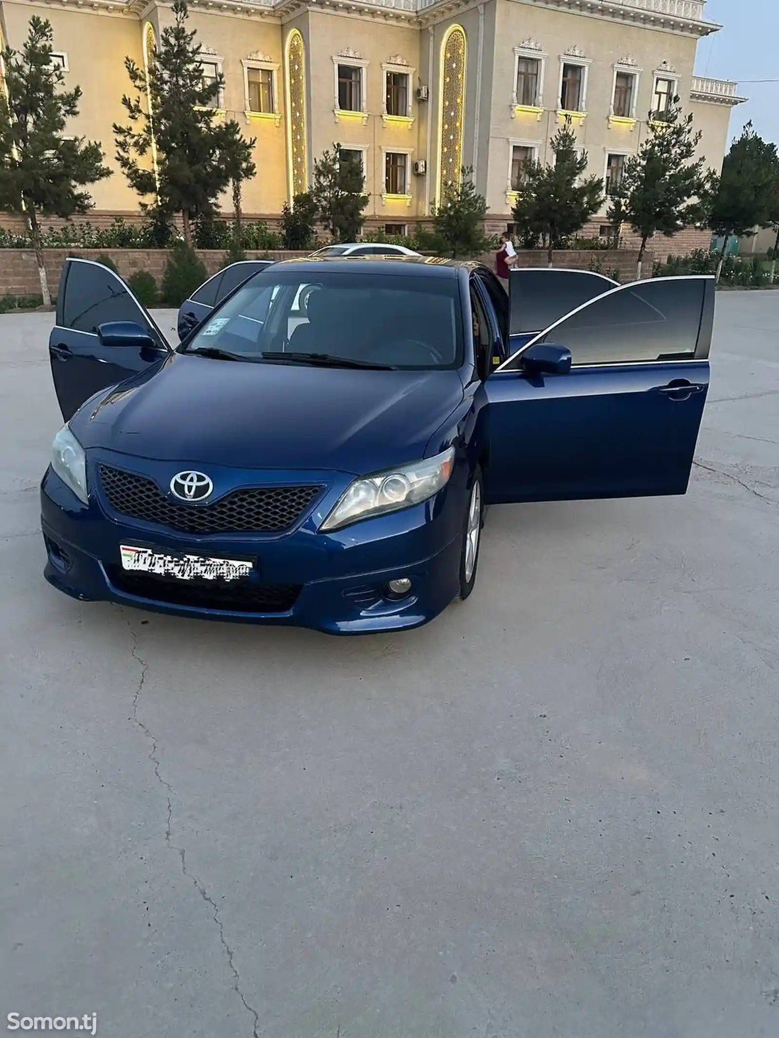 Toyota Camry, 2011-3