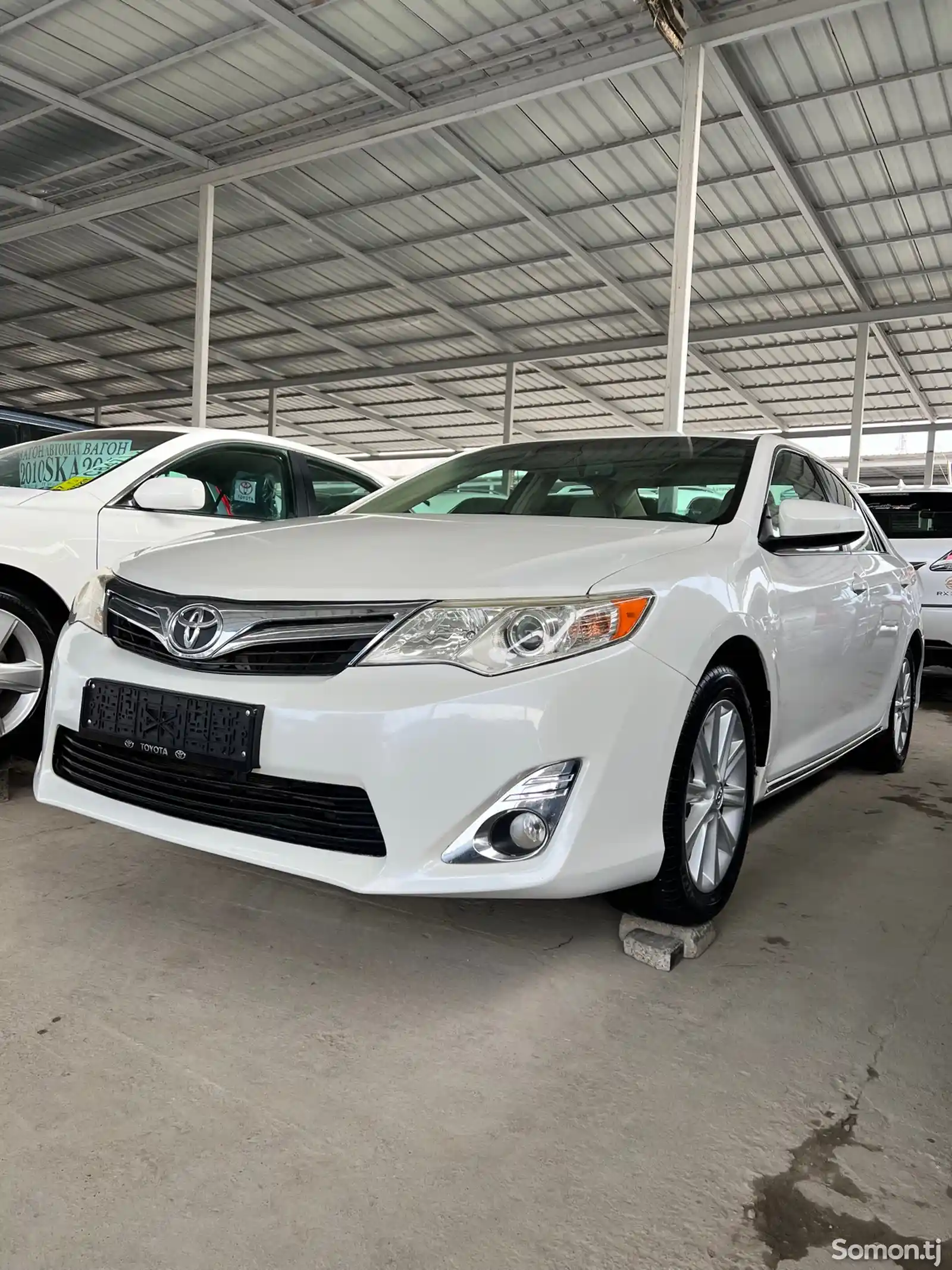 Toyota Camry, 2014-1