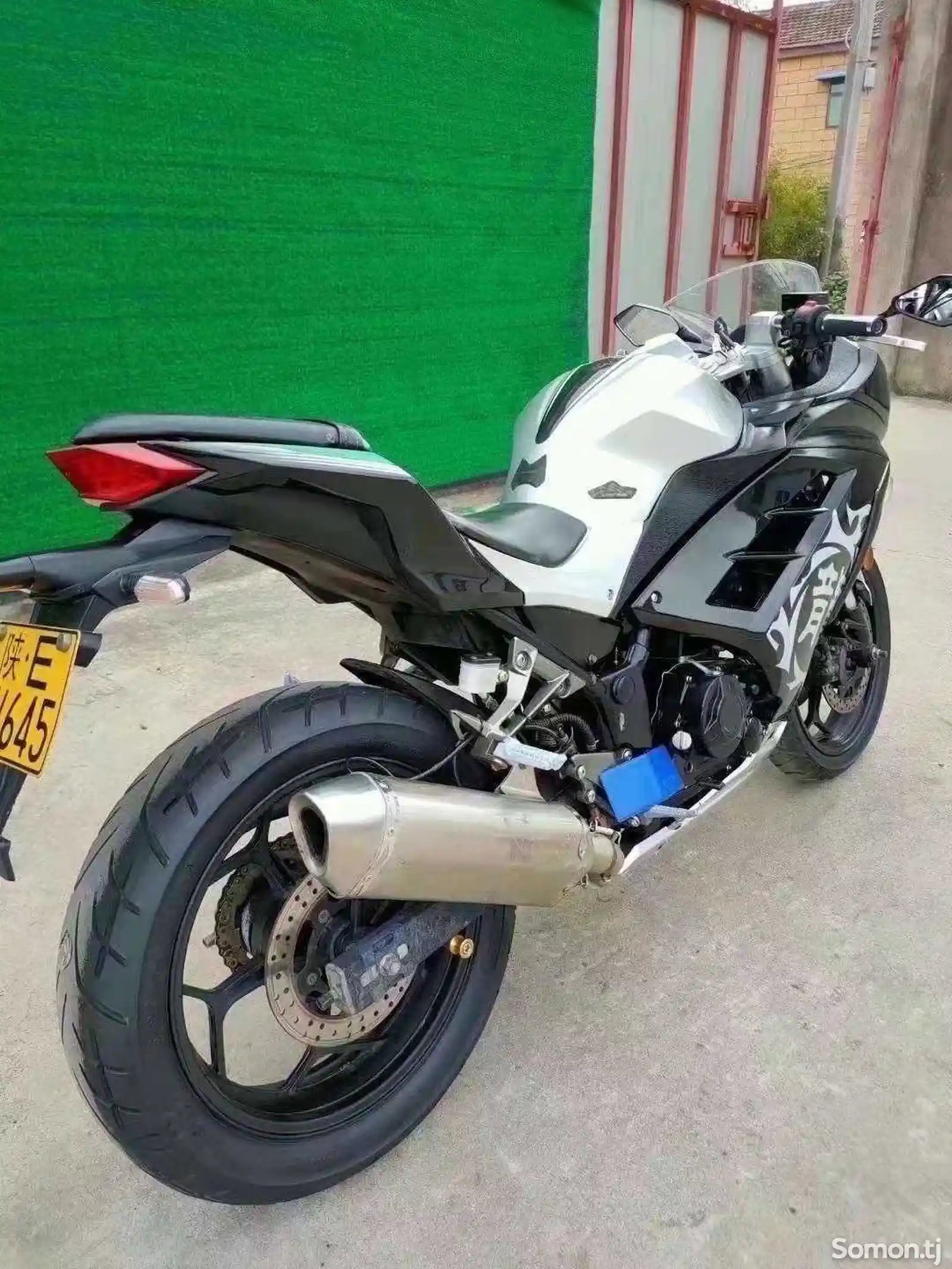 Мотойикл Kawasaki 400cc на заказ-6