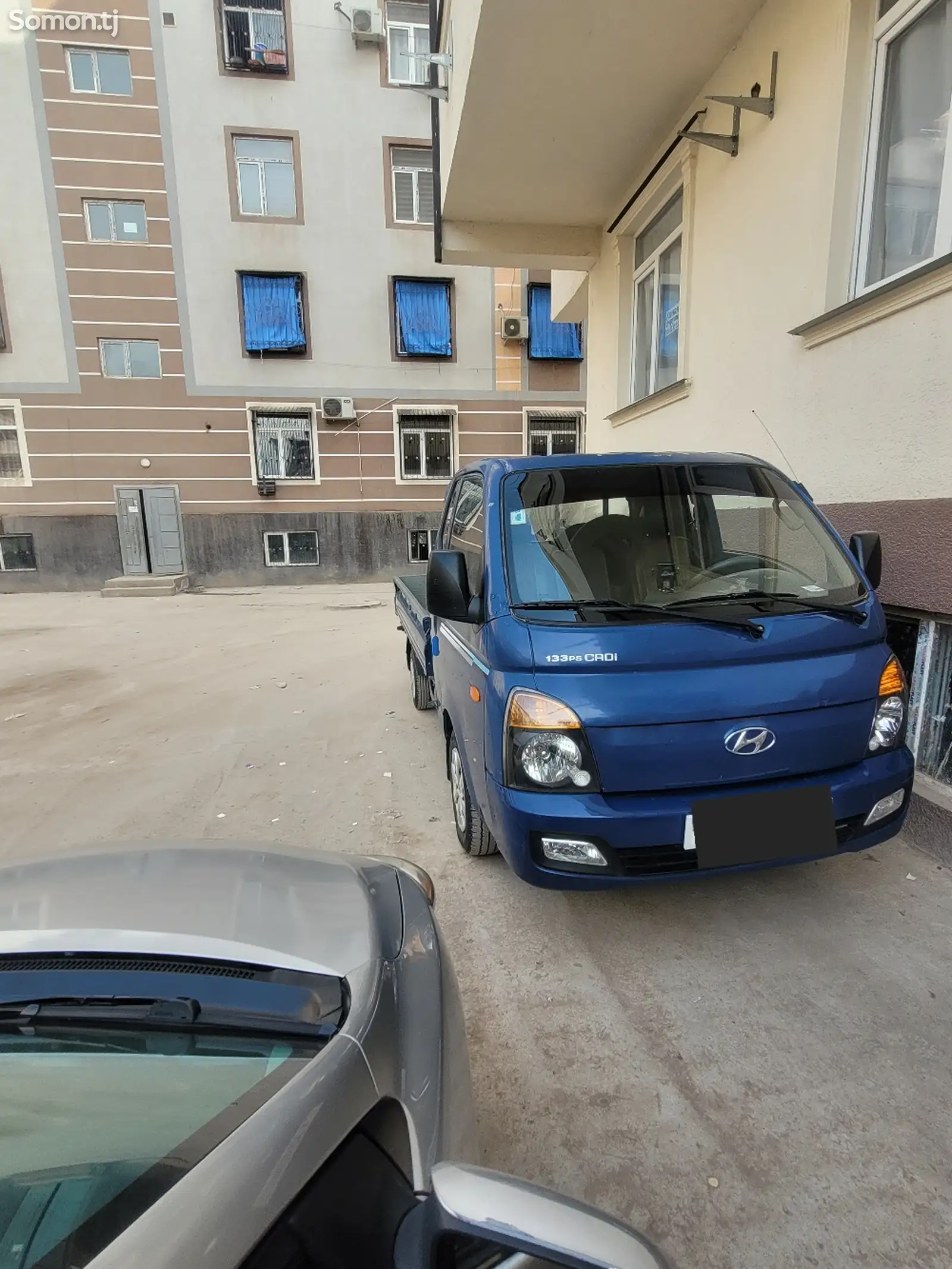 Бортовой автомобиль Hyundai Porter, 2012-1