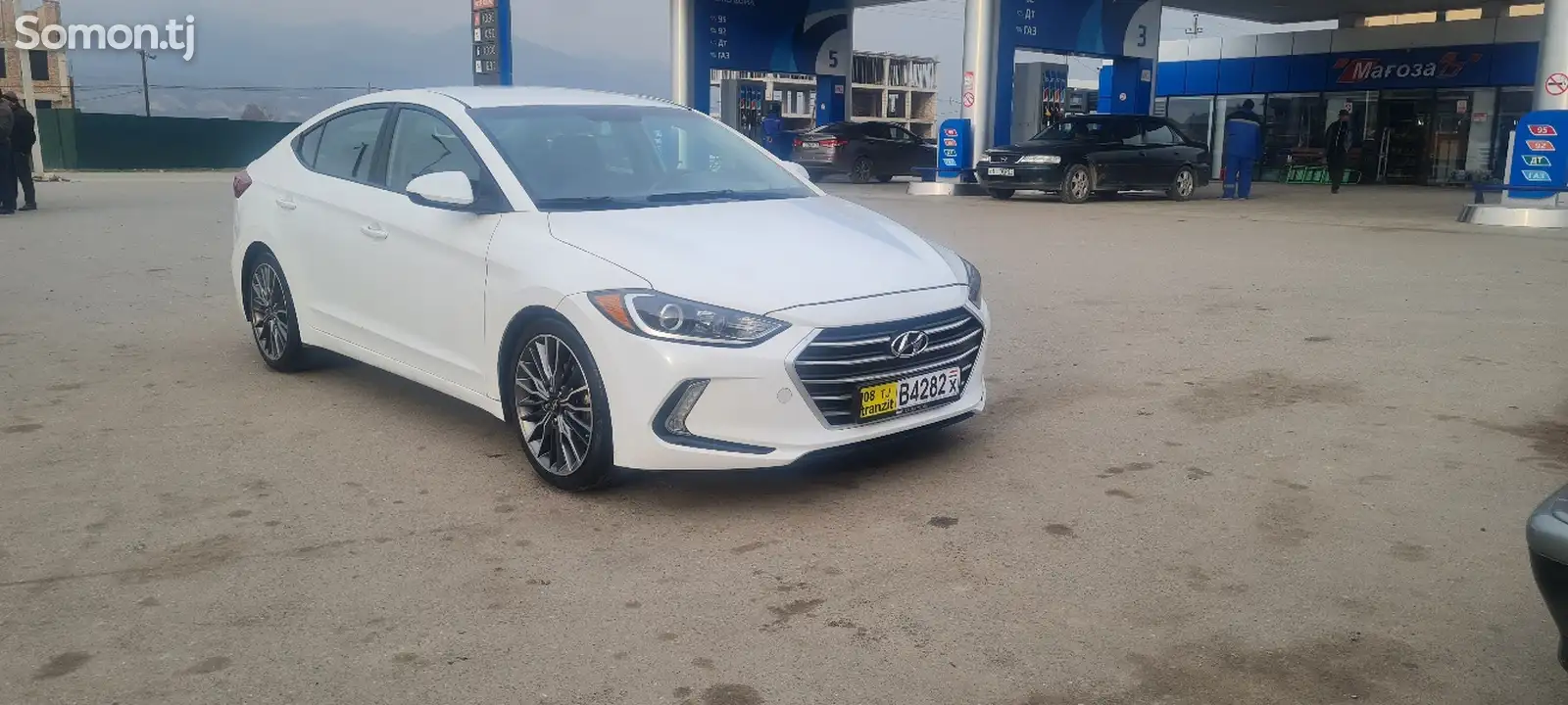 Hyundai Elantra, 2018-1