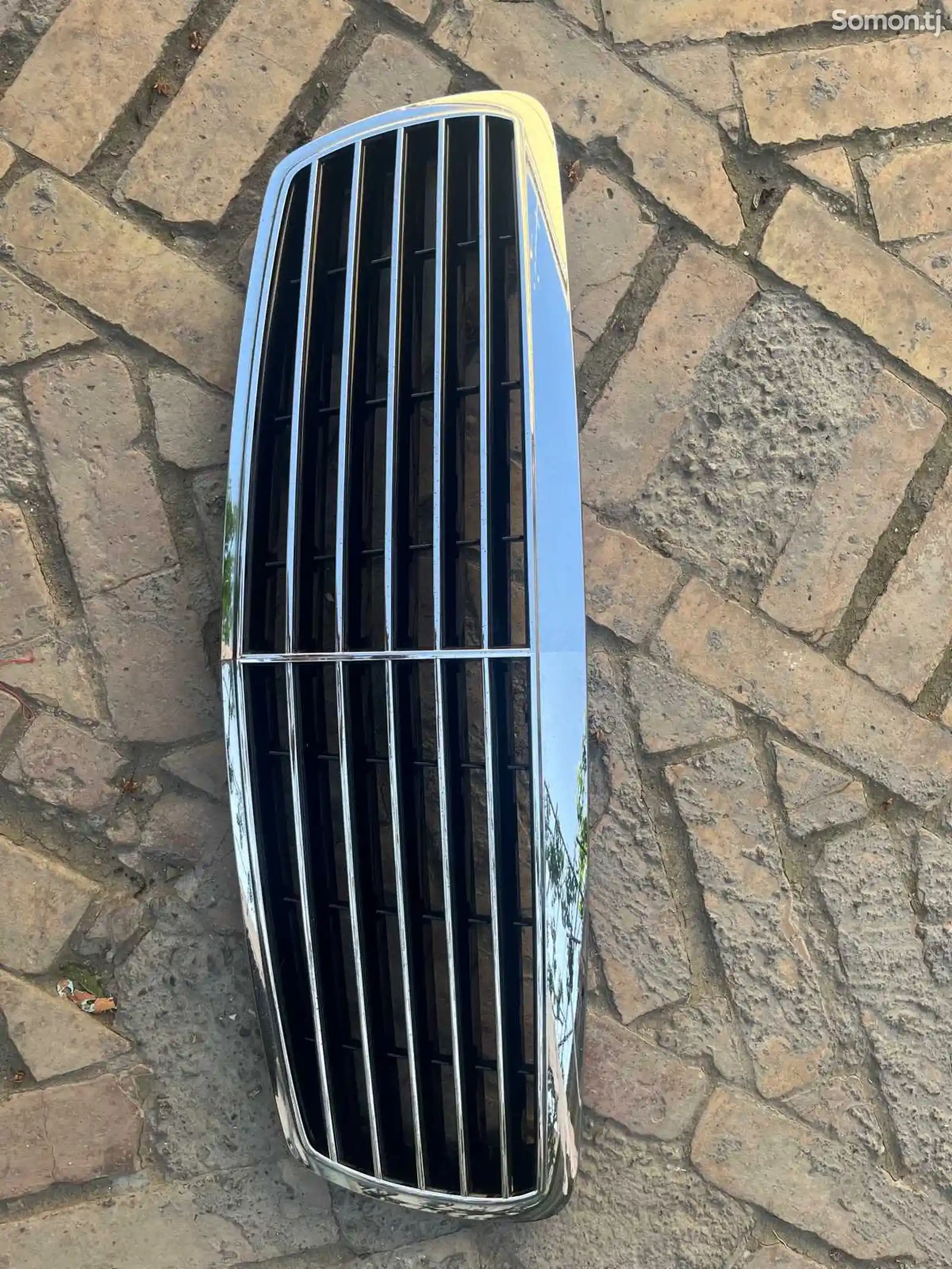 Решетка радиатора от Mercedes Benz W211