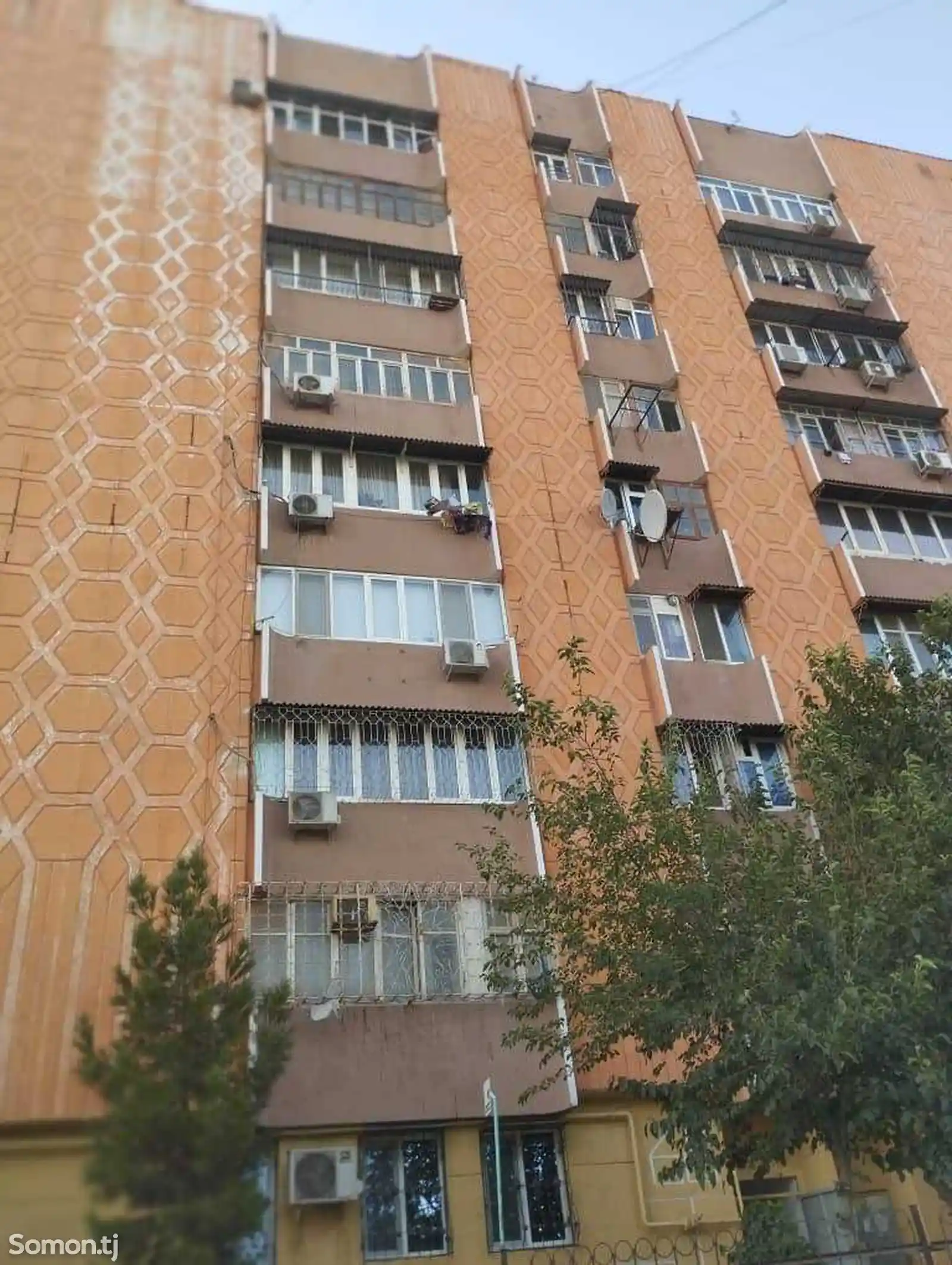 5-комн. квартира, 2 этаж, 130 м², 13 мкр-1
