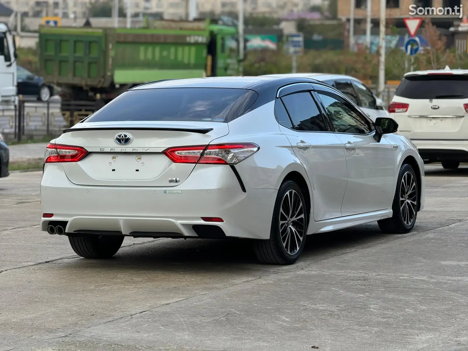 Toyota Camry, 2019-7