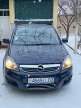 Opel Zafira, 2011-3