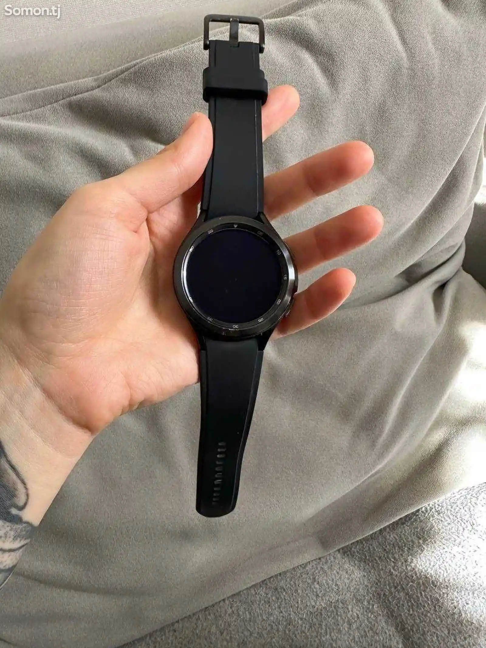 Смарт часы Samsung Galaxy Watch S4 46mm-1