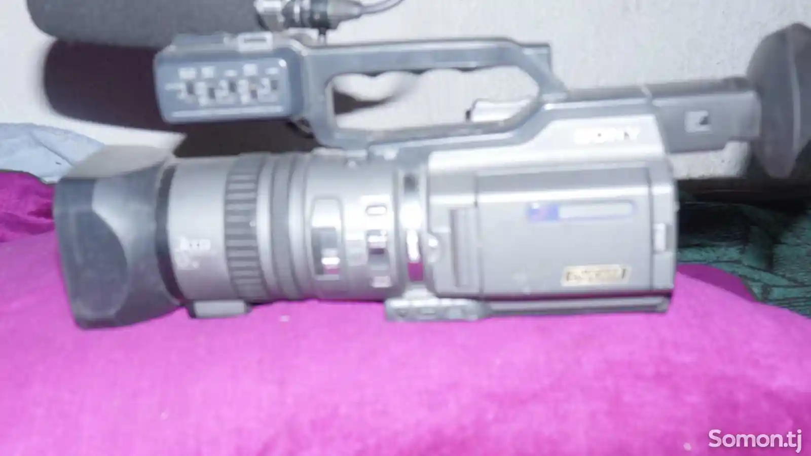 Видеокамера Sony 150-5