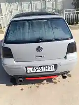 Volkswagen Golf, 2001-2